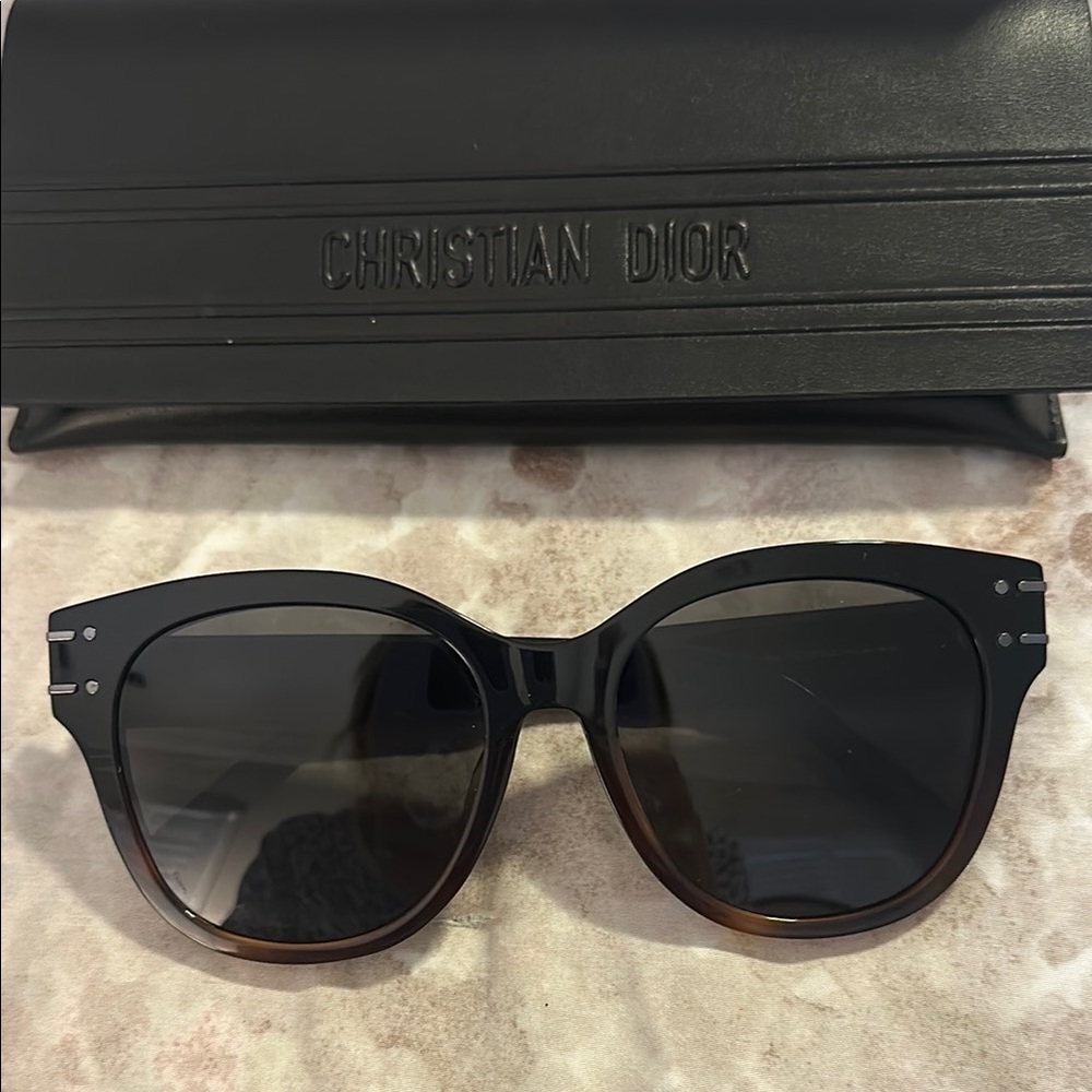 Dior Butterfly 55mm Women's Sunglasses - Picture 3 of 5